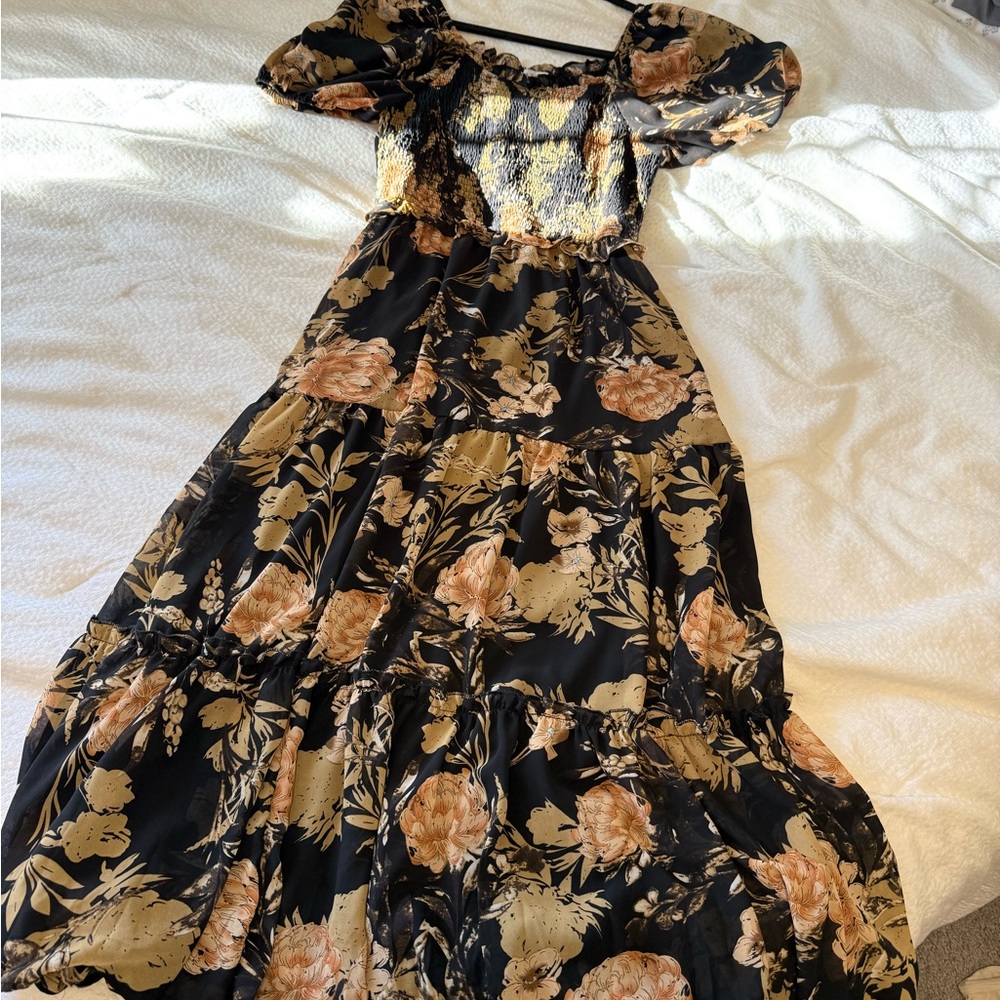 Hayden Floral Midi Dress